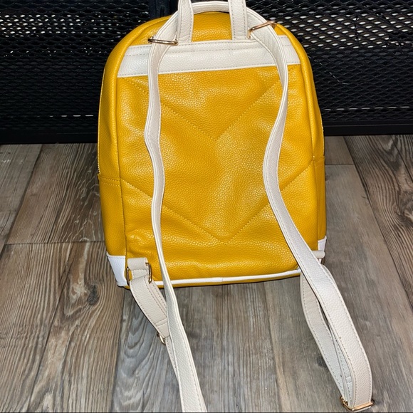 Guess Mini Backpack - Picture 3 of 6